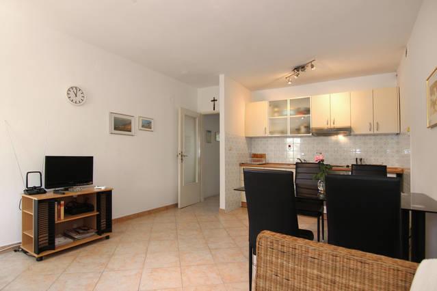 Eco-Apartments With Nice Garden Baska Voda Ngoại thất bức ảnh