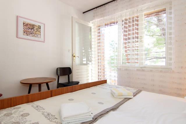 Eco-Apartments With Nice Garden Baska Voda Ngoại thất bức ảnh